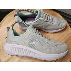S Sport by Skechers womens 8.5 memory foam shoes no-tie
